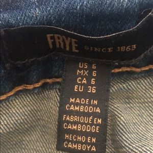 FRYE skinny  blue jeans